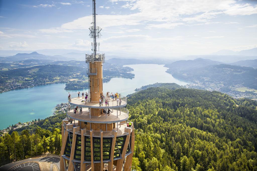 Hotel Die Zeit Sankt Veit an der Glan Bagian luar foto