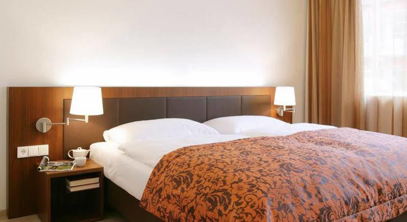 Hotel Die Zeit Sankt Veit an der Glan Bagian luar foto